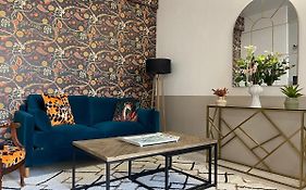 Apartment- La Rochelle Historic City Centre